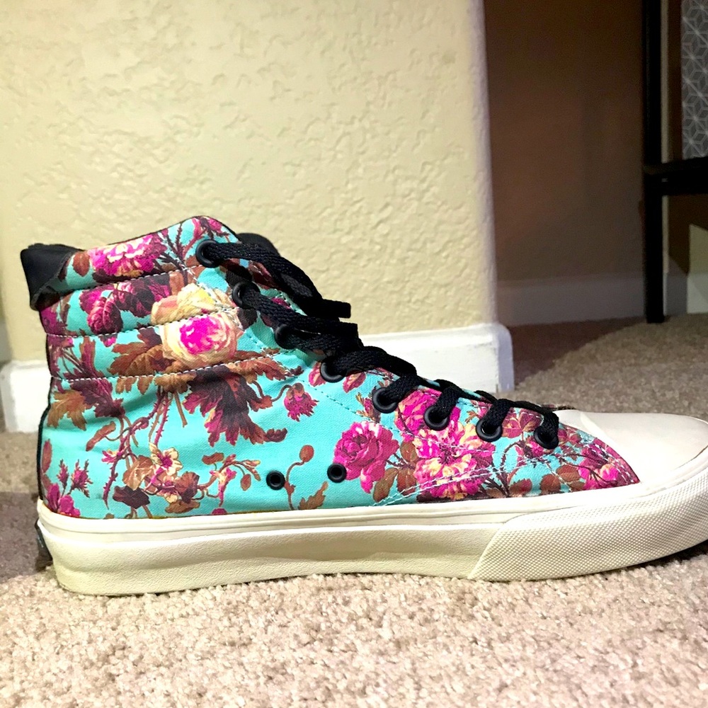 Skate Shoes